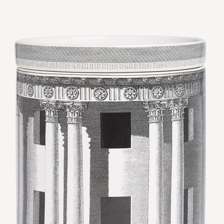 Fornasetti Bougie parfumée "NEL MENTRE" (1020 g) - Fragrance Immaginazione - 45260_TU 
