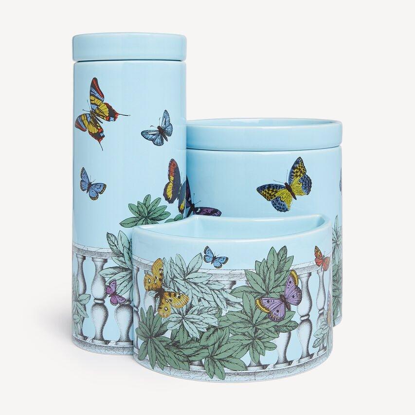 Fornasetti Coffret de trois bougies parfumées "NEL MENTRE" (2350 g) - Fragrance Giardino Segreto - 45279_TU 