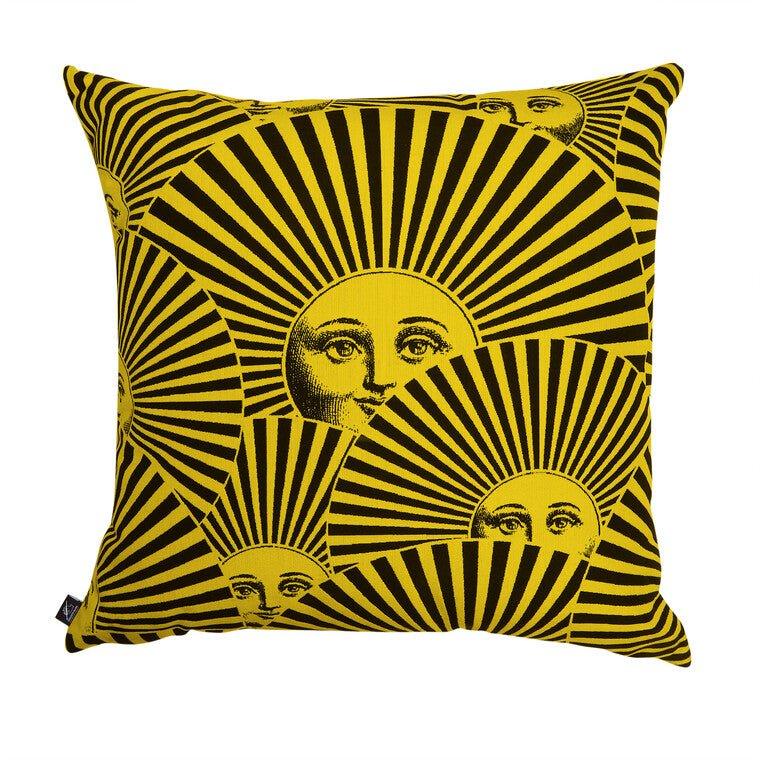 Fornasetti Coussin d'extérieur "Soli a Ventaglio" 60*60 cm - 45177_TU 