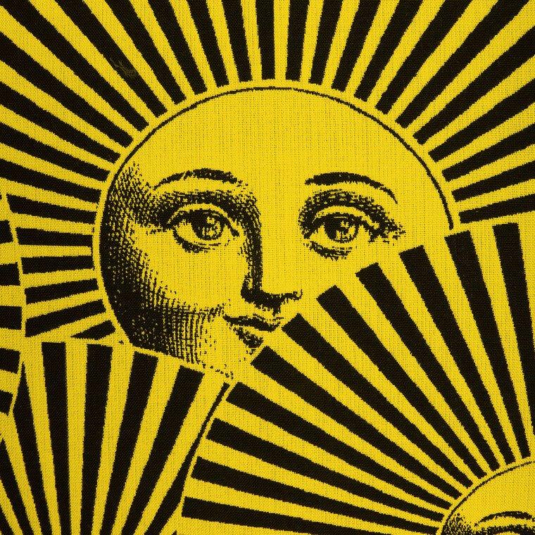 Fornasetti Coussin d'extérieur "Soli a Ventaglio" 60*60 cm - 45177_TU 